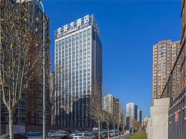 广东五菱PVC改色膜生产过程